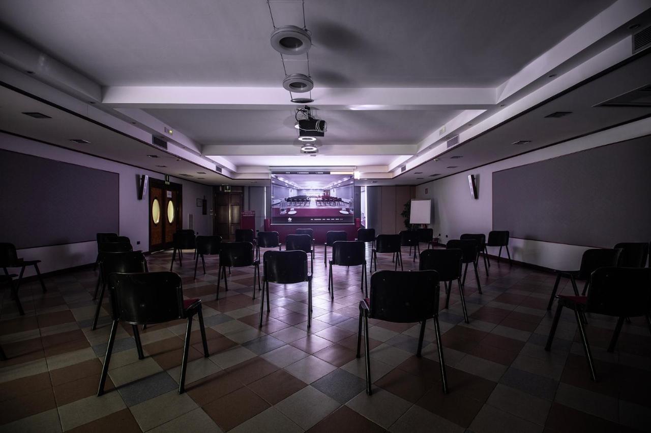 Hotel Orientale Brindisi Zewnętrze zdjęcie